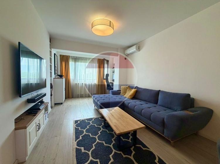 Apartament cu 2 camere semidecomandat, mobilat în P-ța Muncii