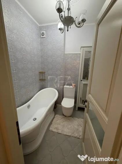 Apartament cu 3 camere decomandat în Lujerului