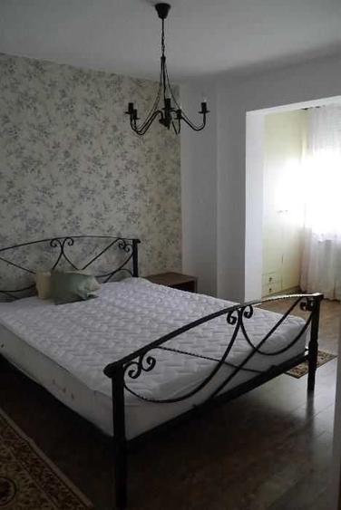 Apartament cu 2 camere decomandat în Uileacu de Munte