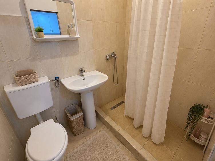 Garsonieră nedecomandată, mobilată în Complex Studențesc
