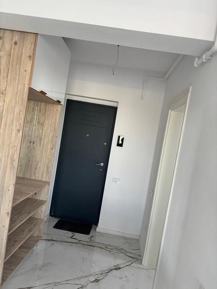 Apartament cu 2 camere decomandat în Odăile