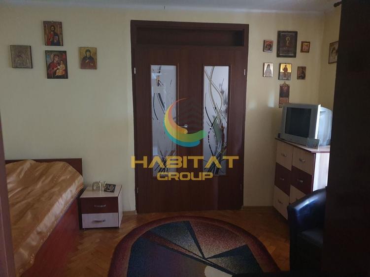 Casă individuală cu 4 camere cu Canalizare în Eroii Revoluției