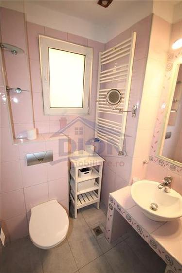 Apartament cu 3 camere decomandat, mobilat în Arcul de Triumf