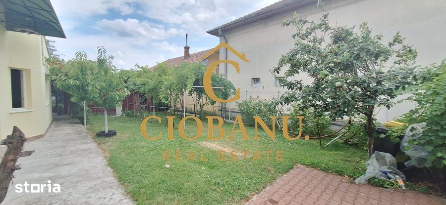 Casă cu 4 camere cu Teren 1760 Mp în Popoveni
