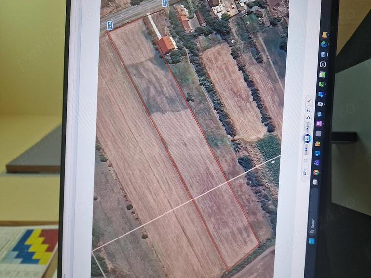 Teren de 10000 mp, în Mănești