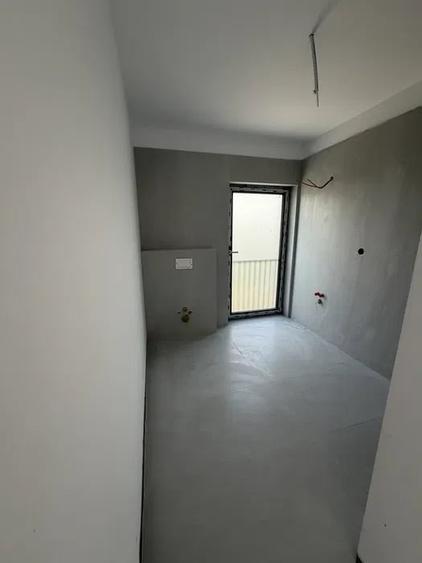 Casă individuală cu 5 camere cu Canalizare în Făget