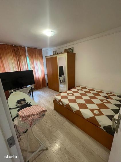 Apartament cu 3 camere în Titan