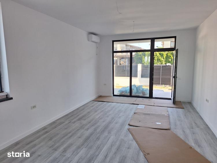 Casă cu 4 camere cu Teren 200 Mp în Palazu Mare