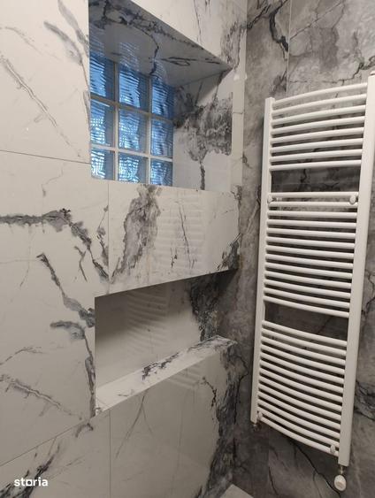 Casă cu 4 camere cu Teren 250 Mp în Iris