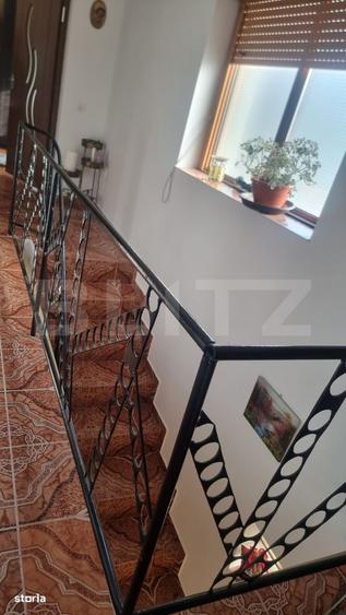 Casă cu 4 camere în Piatra