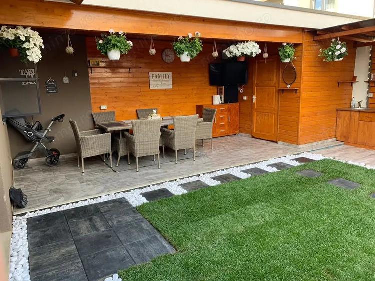 Casă cu 4 camere cu Teren 180 Mp în Dumbrăvița
