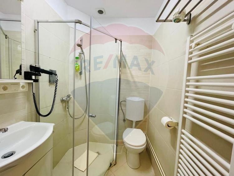 Apartament cu 2 camere decomandat, mobilat în Ultracentral