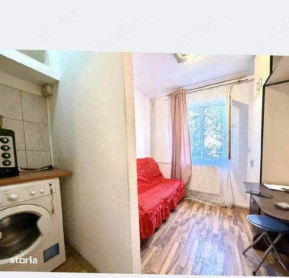 Garsonieră decomandată în Iosefin