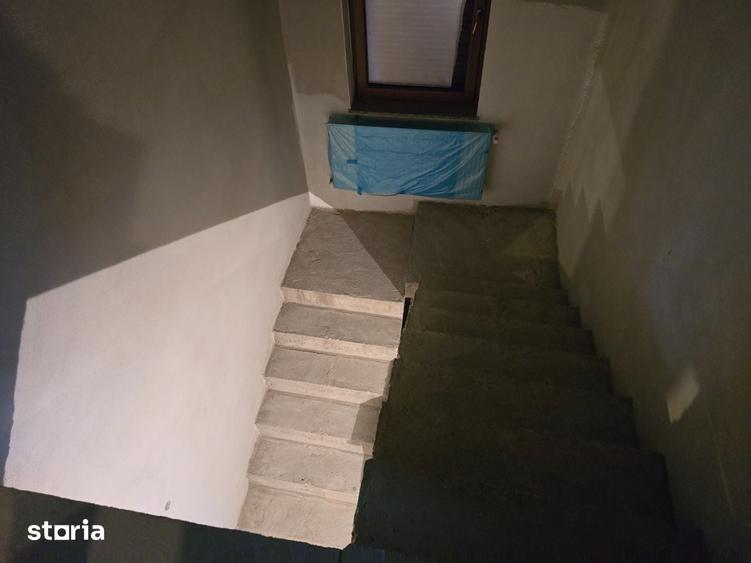 Casă cu 4 camere cu Teren 500 Mp în Unirea