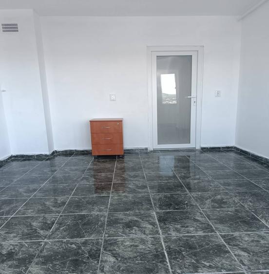Apartament cu 2 camere decomandat în Mărăști