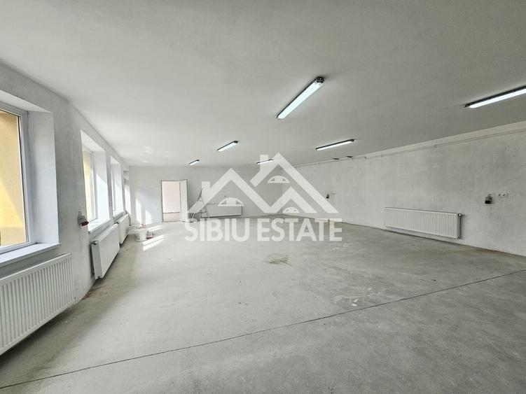 Spațiu comercial, de 140 mp, în Central