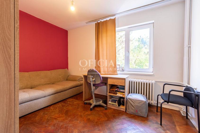 Apartament cu 2 camere semidecomandat, mobilat în Gheorgheni
