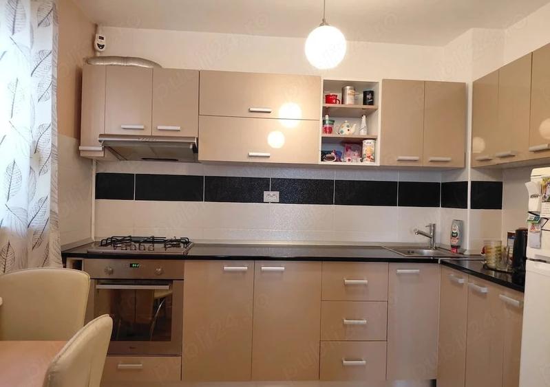 Apartament cu 2 camere decomandat, mobilat în Tineretului