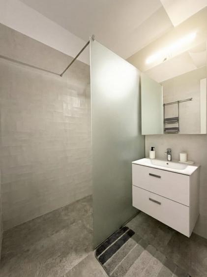 Apartament cu 2 camere semidecomandat în Mamaia-Sat