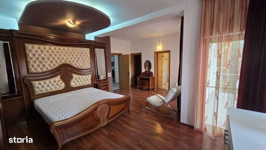 Casă cu 4 camere în Ștefănești