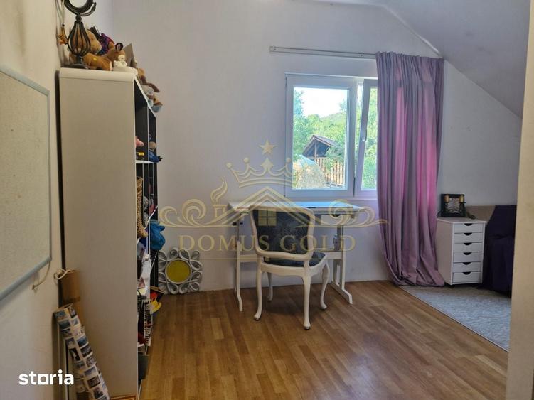 Casă cu Teren 1900 Mp în Ciurila