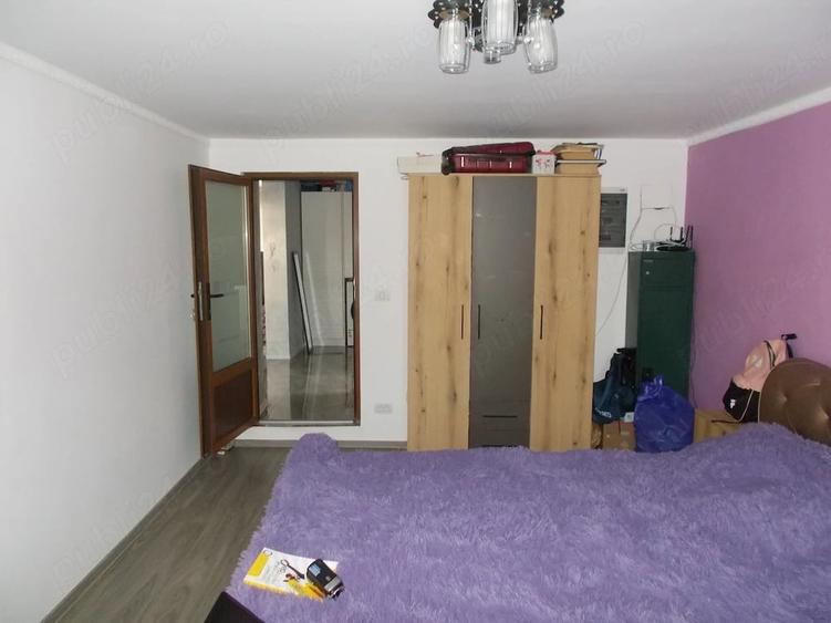 Casă cu 2 camere cu Teren 533 Mp în Simion Bărnuțiu