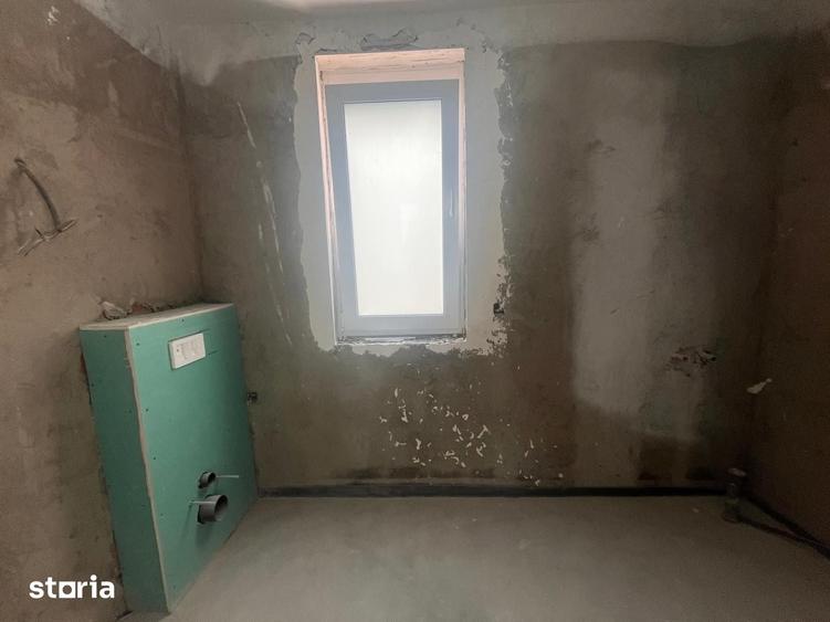 Casă cu 4 camere cu Teren 235 Mp în Ștrand