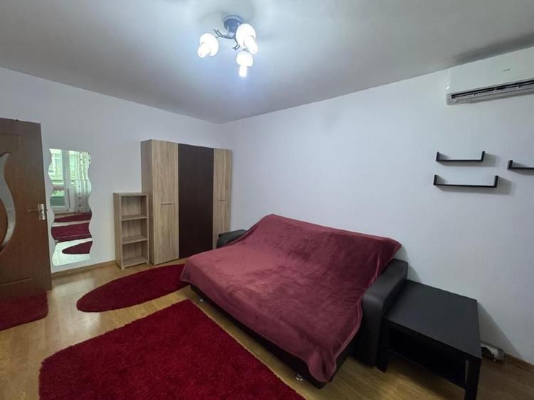 Garsonieră decomandată în Dristor