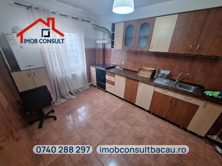 Apartament cu 2 camere decomandat în Energiei