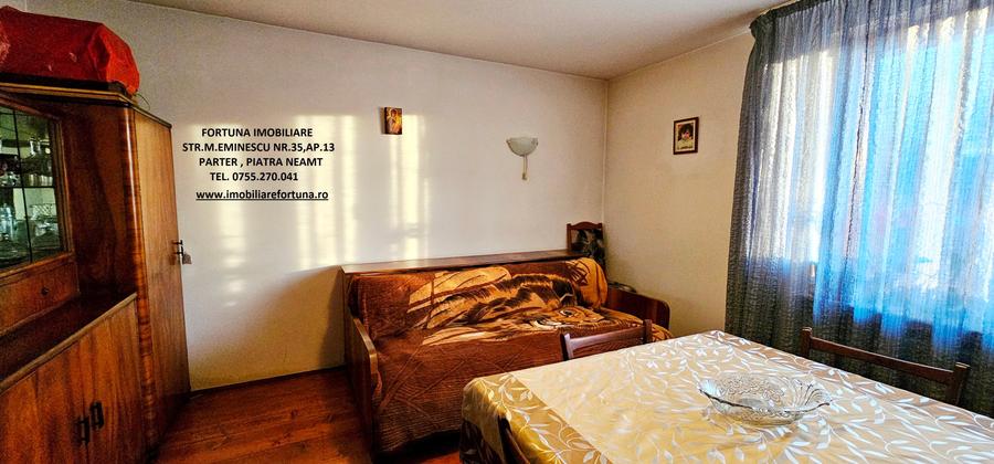Casă cu 4 camere cu Canalizare în Exterior Vest