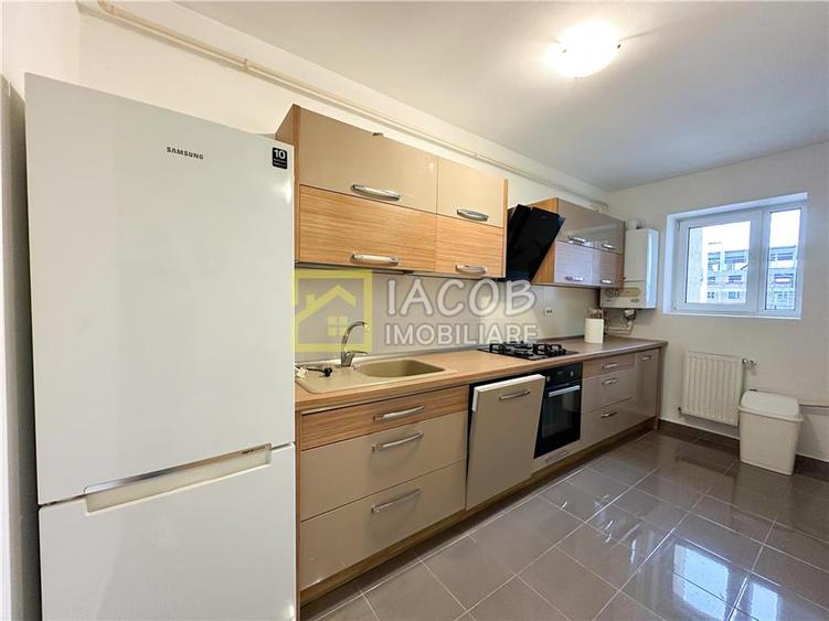 Apartament cu 2 camere semidecomandat în Ștefan cel Mare