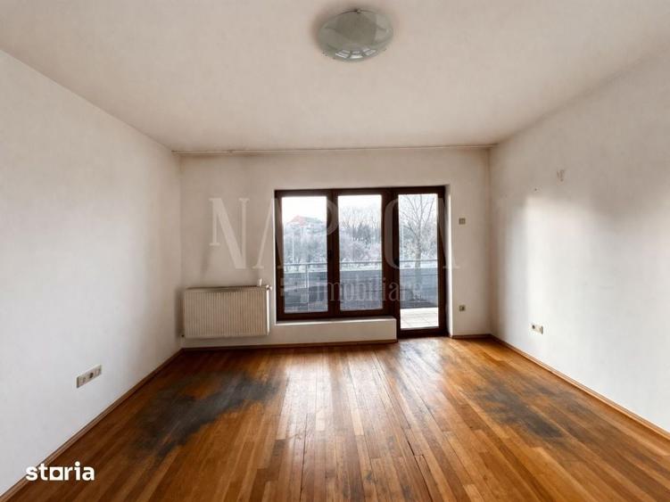 Apartament cu 3 camere în Andrei Mureșanu