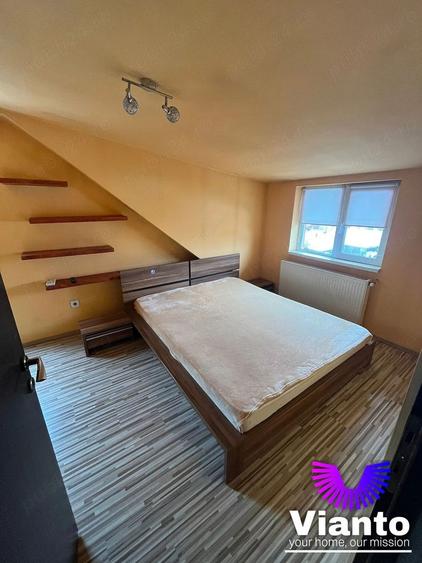 Apartament cu 3 camere decomandat, mobilat în Vasile Aaron