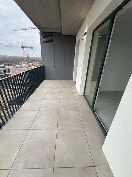 Apartament cu 3 camere în Doamna Ghica
