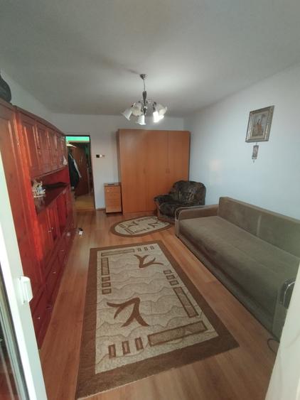 Apartament cu 2 camere decomandat în Săcele