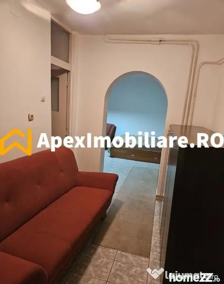 Garsonieră decomandată, mobilată în Calea Călărașilor