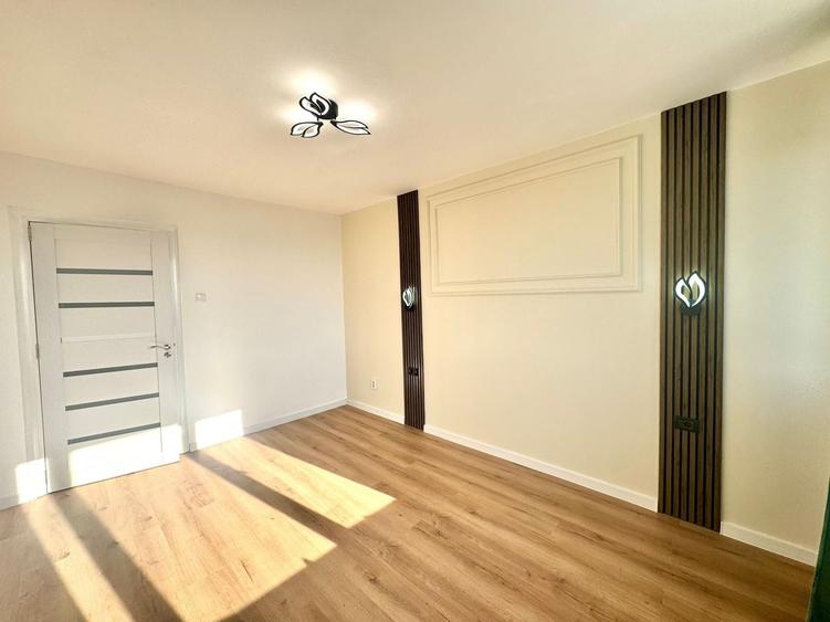 Apartament cu 2 camere semidecomandat în Șagului