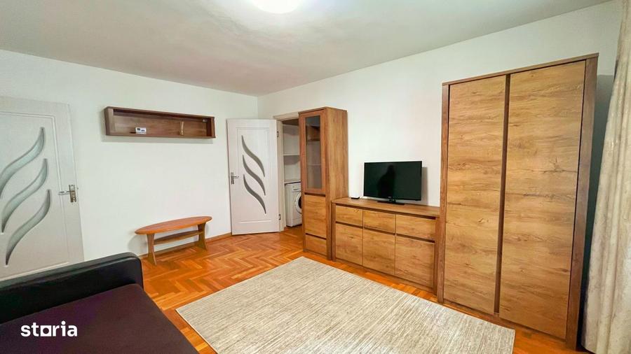 Apartament cu 2 camere semidecomandat, mobilat în Bartolomeu