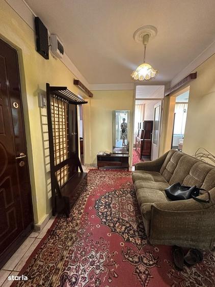 Apartament cu 4 camere decomandat în Ultracentral