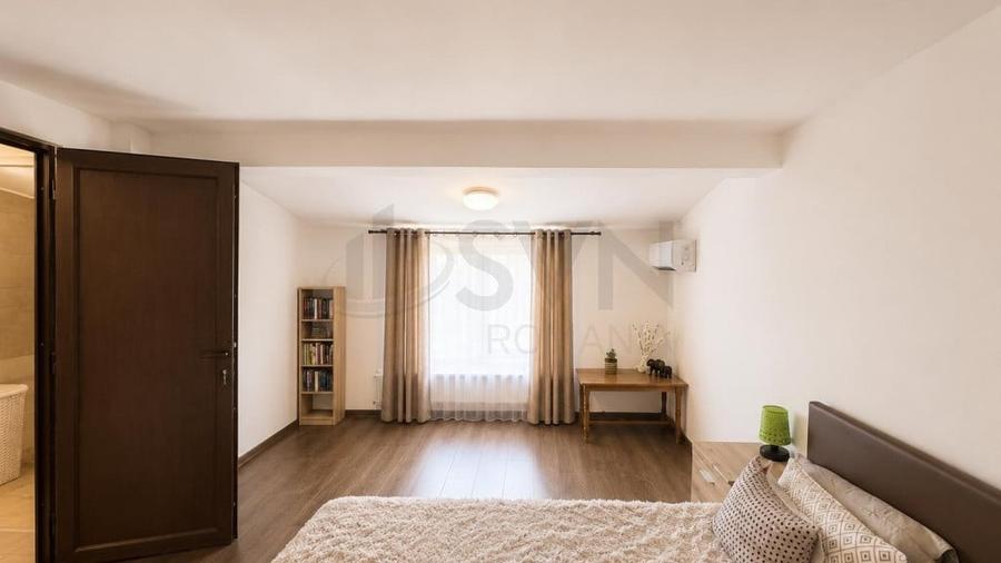 Casă cu 5 camere cu Teren 80 Mp în Unirii