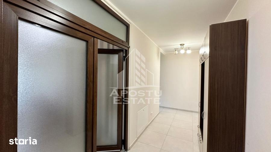 Apartament cu 3 camere în Dumbrăvița — fotografia 1