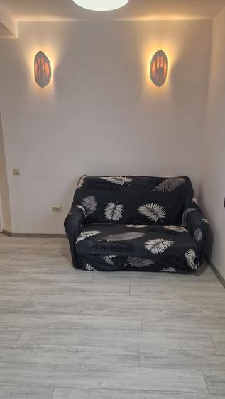 Apartament cu 2 camere semidecomandat în Dosu Bricii