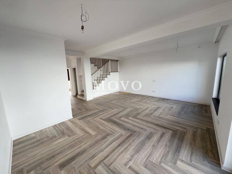 Duplex cu 4 camere cu Canalizare în Freidorf