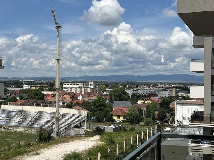 Apartament cu 2 camere decomandat în Sud