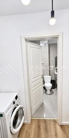Apartament cu 2 camere semidecomandat, mobilat în Dâmbul Rotund