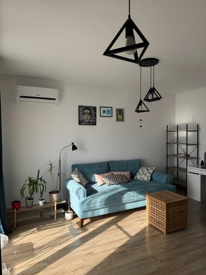 Apartament de 2 camere de inchiriat -- bloc nou, parcare inclusa - 4