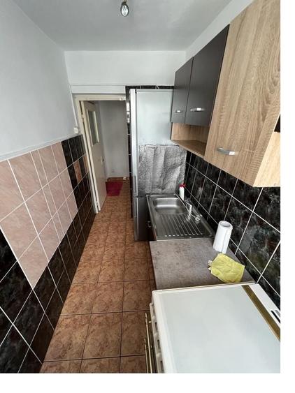 Apartament cu 2 camere nedecomandat în George Enescu