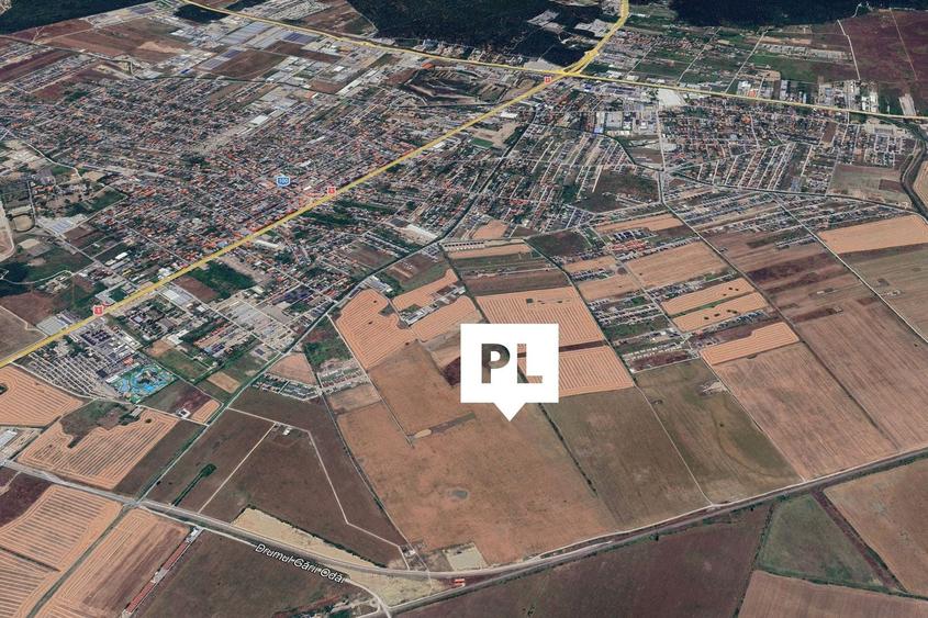 Teren agricol extravilan de 11000 mp, în Nord-Vest