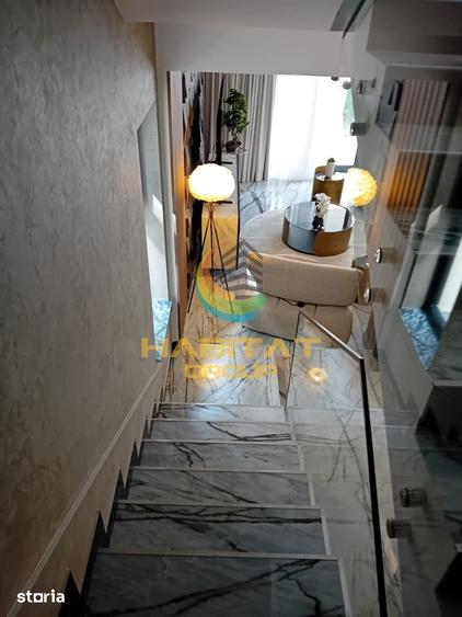 Casă cu 6 camere cu Teren 200 Mp în Titan