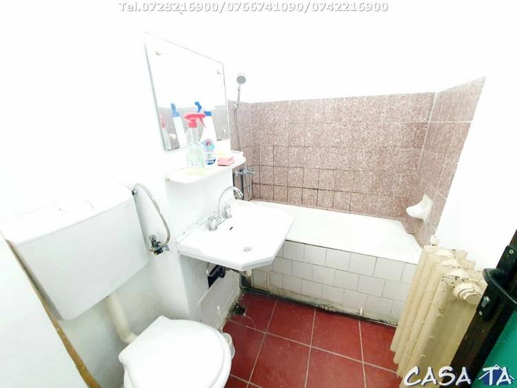 Garsonieră decomandată, mobilată în Debarcader